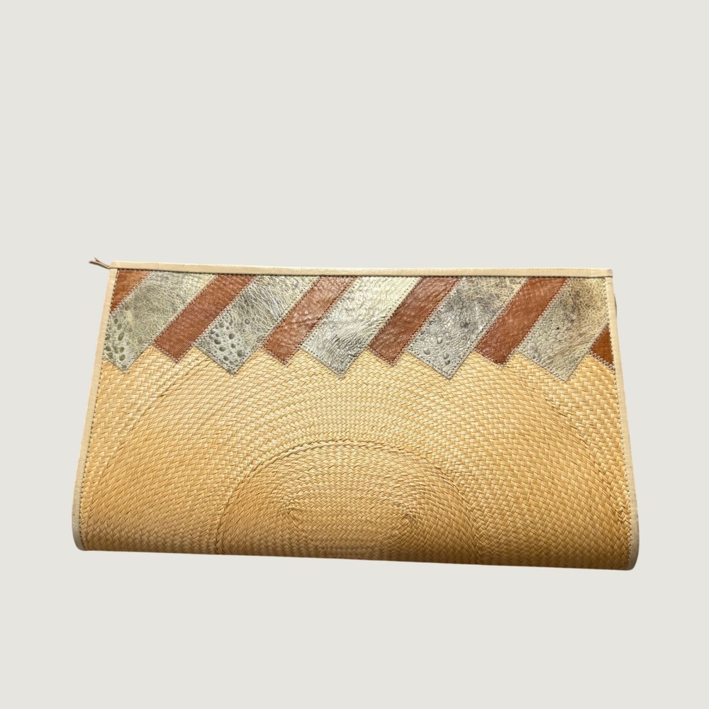Rustans Filipiniana Straw Clutch Bag Medium Exotic Leather Patchwork Tan Vintage